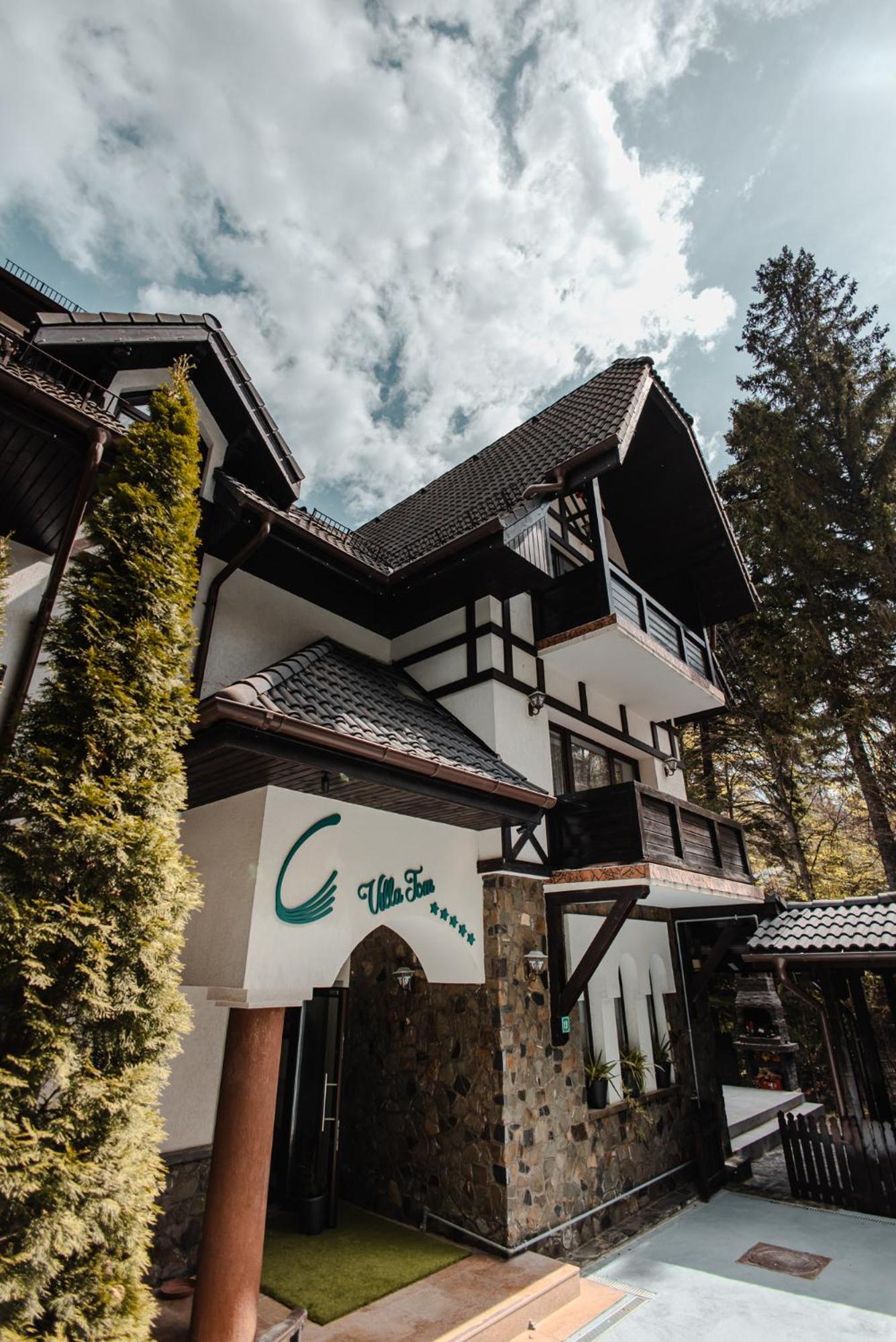 Villa Tom Sinaia Esterno foto